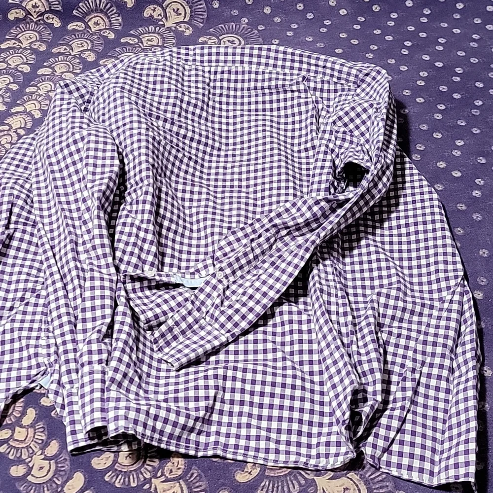 J. CREW Check